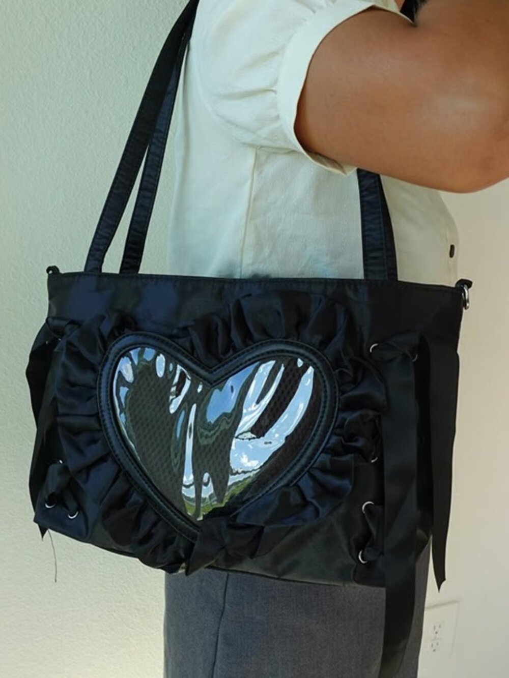 Black Ita Bag Crossbody Y2K Heart Ruffle Bow Kawaii Pin Display Shoulder Itabag